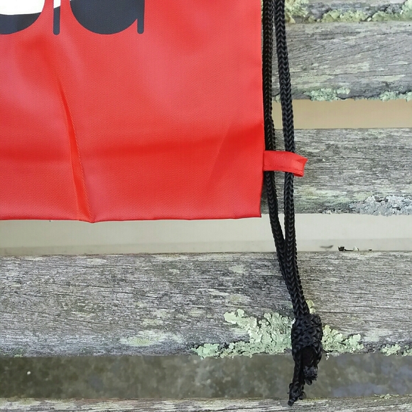 Last One Available | NWT Diadora Red Drawstring Sports Tote Bag - Picture 4 of 8